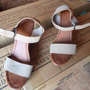 Sophia Taylor tan wedge sandal size 7
